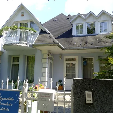 Iso Apartman Holiday home Siofok